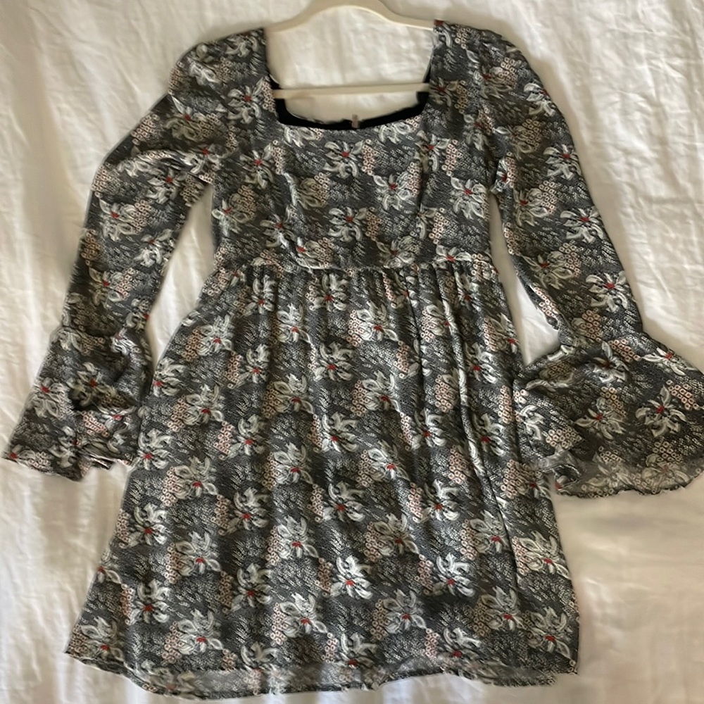 Cleaning out closet! Worn a few times, excellent condition.